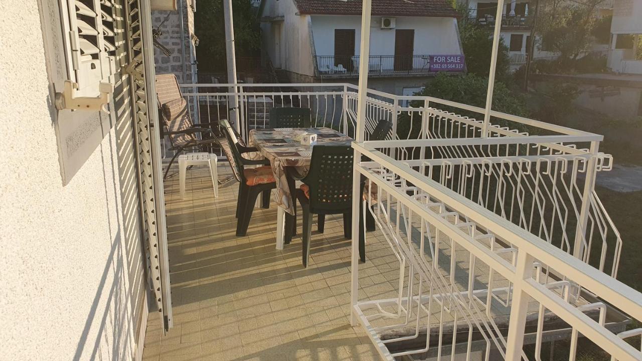 Viva House Villa Kotor Eksteriør billede