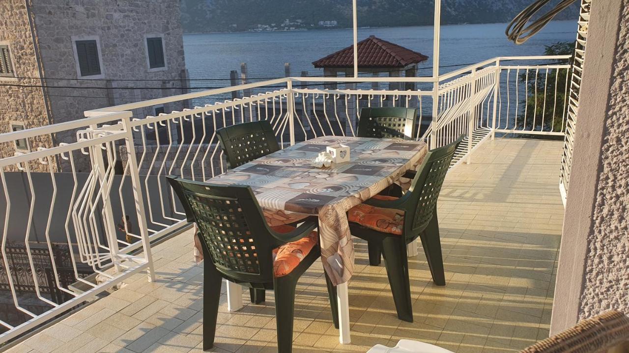 Viva House Villa Kotor Eksteriør billede